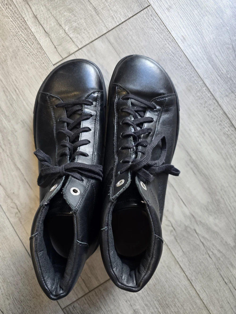 BIRKENSTOCK Bend Black Leather Mid Top Trainers
